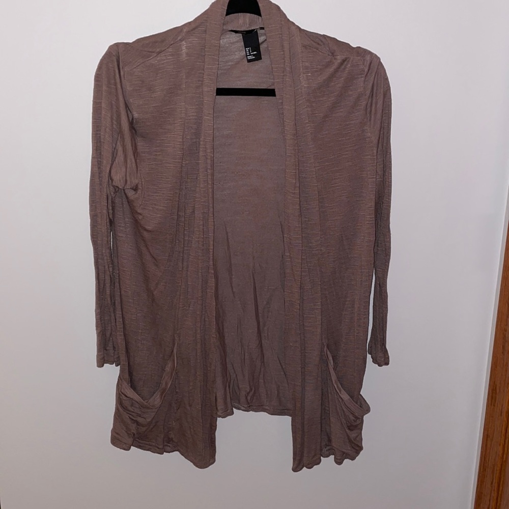 H&M 3/4 Length Sleeve Lightweight Cardigan